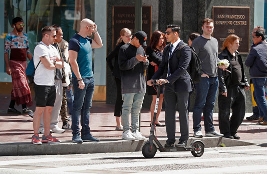 Top 5 Reasons Scooters are Great for City Life